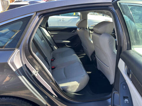 2018 Honda Accord Hybrid Touring