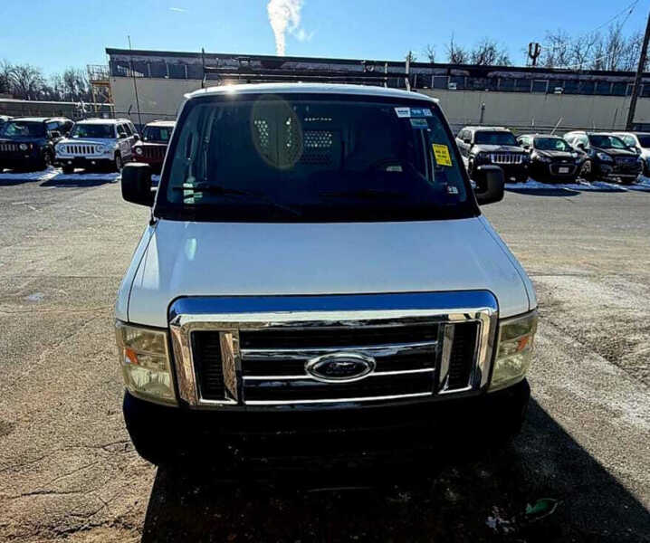 2011 Ford E-Series E-250