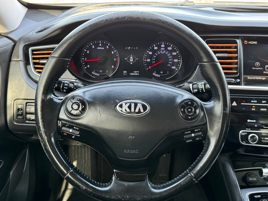 2015 Kia K900 for sale at Kanda Motors in Dallas, TX