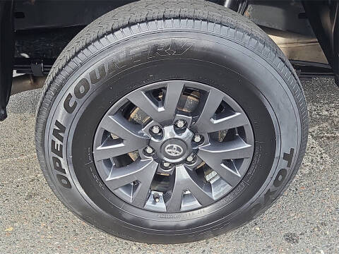 2023 Toyota Tacoma SR5 V6