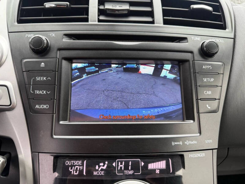 2013 Toyota Prius v Three