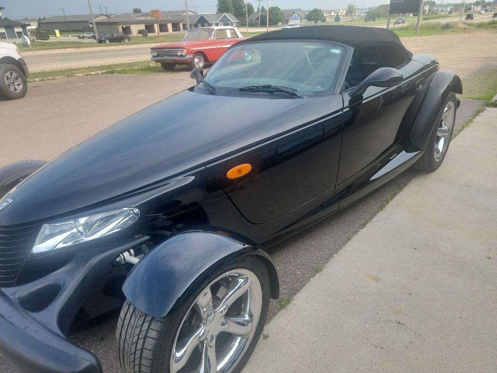 2000 Plymouth Prowler 28
