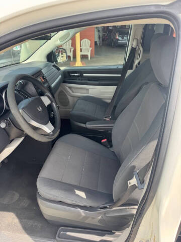 2009 Dodge Grand Caravan SE