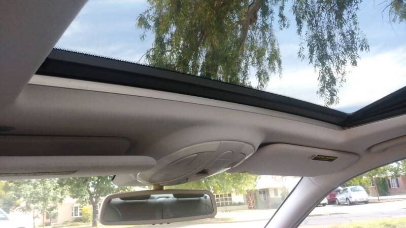 2005 Mercedes-Benz E-Class E 320