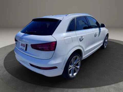 2016 Audi Q3 2.0T Premium Plus