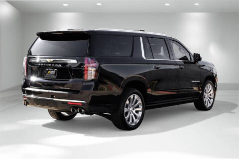 2023 Chevrolet Suburban Premier
