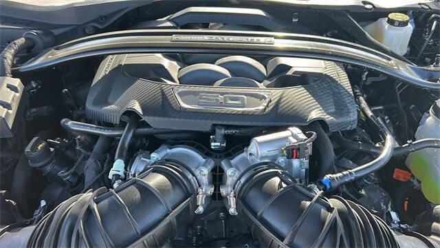 2025 Ford Mustang Dark Horse