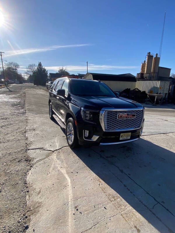 2023 GMC Yukon Denali photo 4