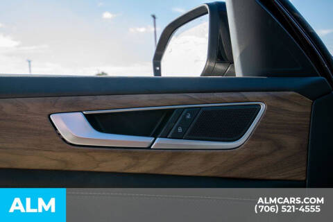 2025 Volkswagen Atlas SE