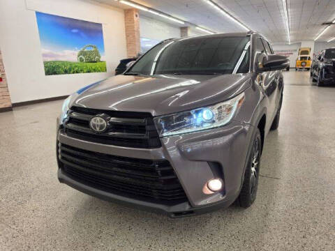2017 Toyota Highlander SE