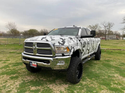 2016 RAM Ram Pickup 2500 for sale at LA PULGA DE AUTOS in Dallas TX