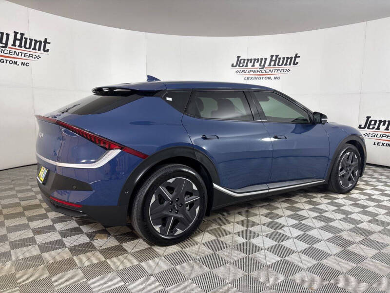 2025 Kia EV6 Light Long Range
