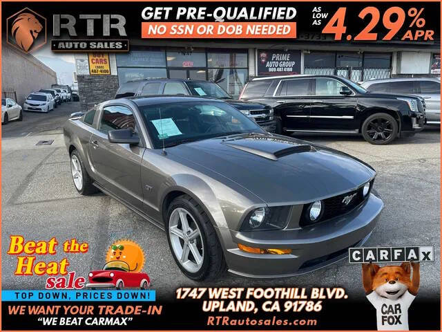 2005 Ford Mustang GT Premium
