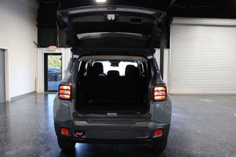 2017 Jeep Renegade Trailhawk