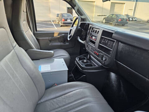 2016 Chevrolet Express 2500