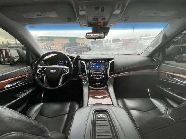 2019 Cadillac Escalade ESV Luxury