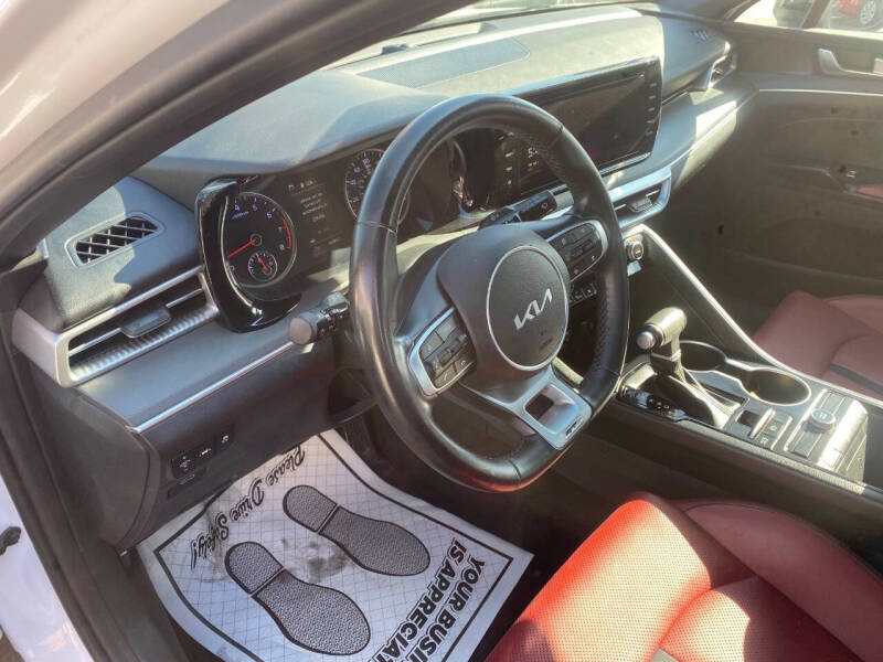 2023 Kia K5 GT-Line
