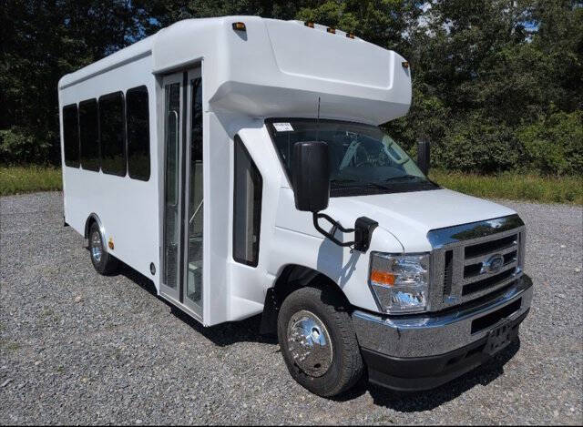 2024 Ford E-Series