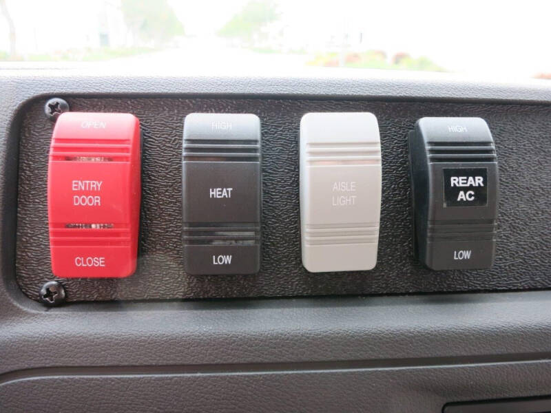 2024 Ford E-450