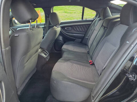 2015 Ford Taurus SEL