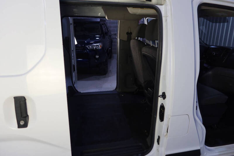 2017 Nissan NV200 S - Photo 15
