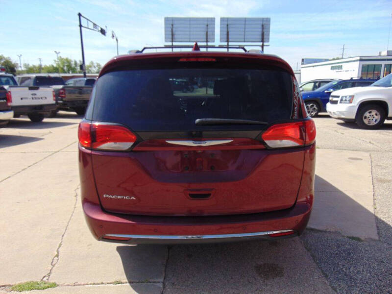 2018 Chrysler Pacifica Touring L