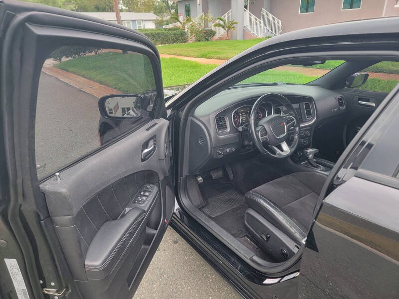 2018 Dodge Charger GT