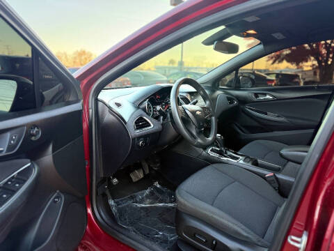 2017 Chevrolet Cruze LT Auto