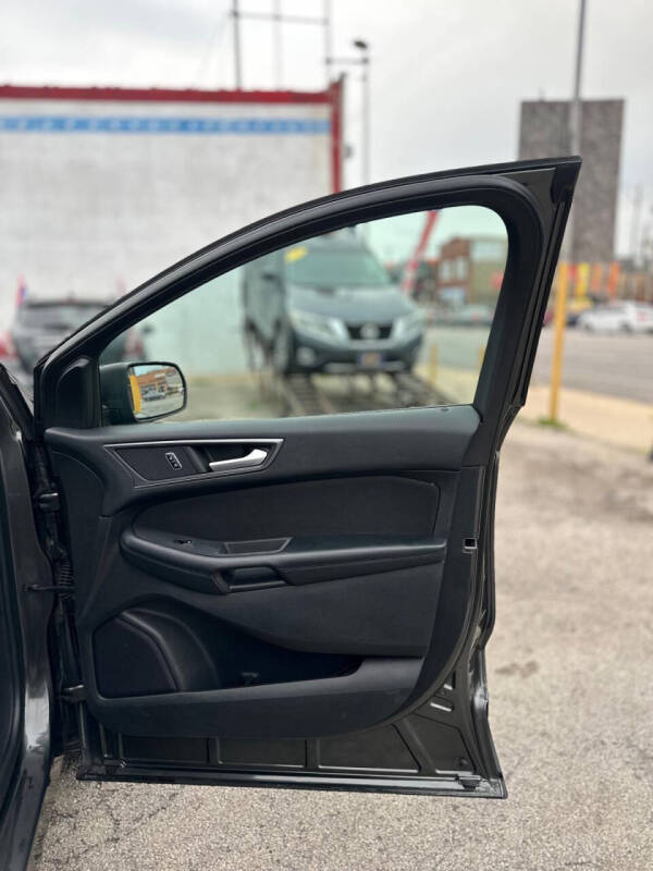 2017 Ford Edge SE