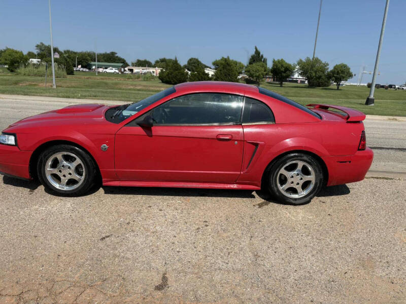 2004 Ford Mustang