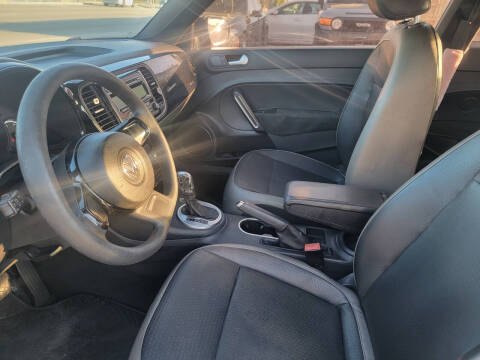 2015 Volkswagen Beetle 1.8T Entry PZEV