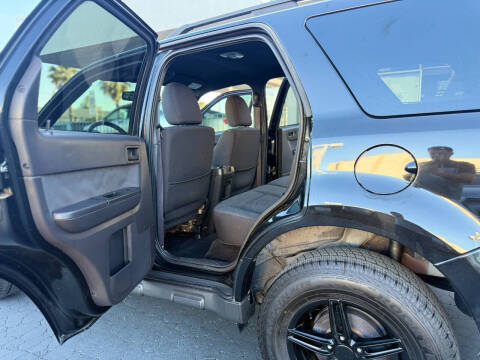 2011 Ford Escape XLT