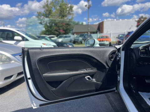 2017 Dodge Challenger GT