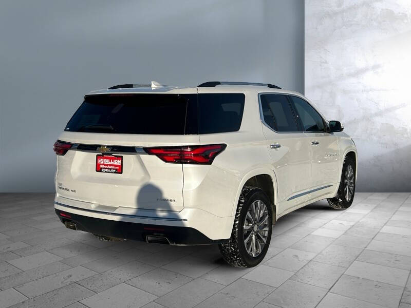 2023 Chevrolet Traverse Premier