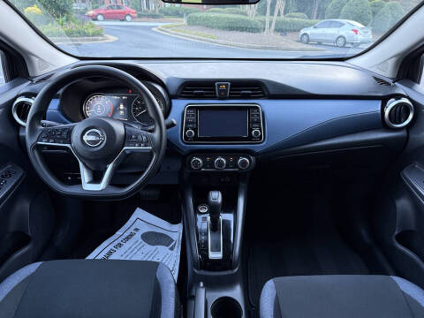 2025 Nissan Versa SV