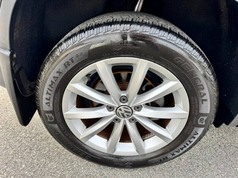 2017 Volkswagen Tiguan 2.0T Wolfsburg Edition 4Motion