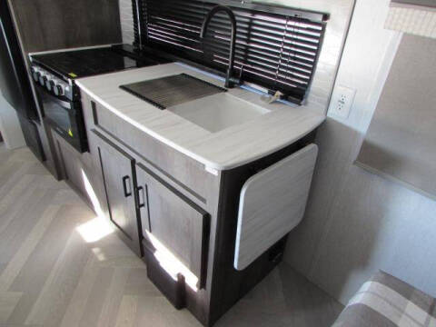 2022 Forest River SALEM CRUI