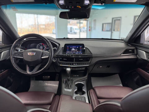 2023 Cadillac CT4 Sport