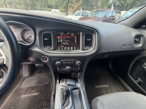 2016 Dodge Charger SXT