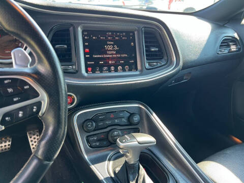 2016 Dodge Challenger SRT 392