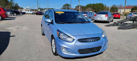 2012 Hyundai Accent for sale at Kelly & Kelly Supermarket of Cars in Fayetteville NC