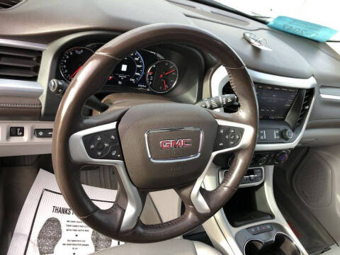 2021 GMC Acadia SLT