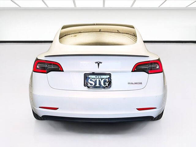 2020 Tesla Model 3 Performance