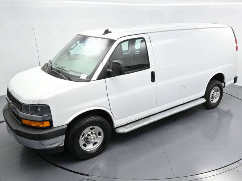 2022 Chevrolet Express 2500