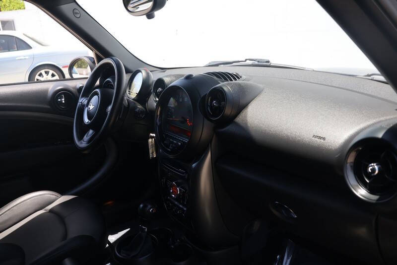 2015 MINI Countryman Cooper S