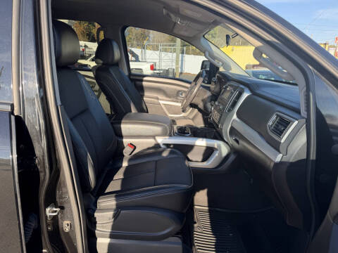 2017 Nissan Titan XD PRO-4X