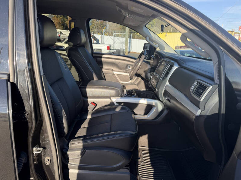 2017 Nissan Titan XD PRO-4X