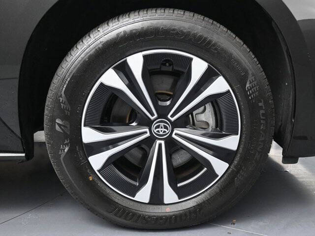 2024 Toyota bZ4X XLE