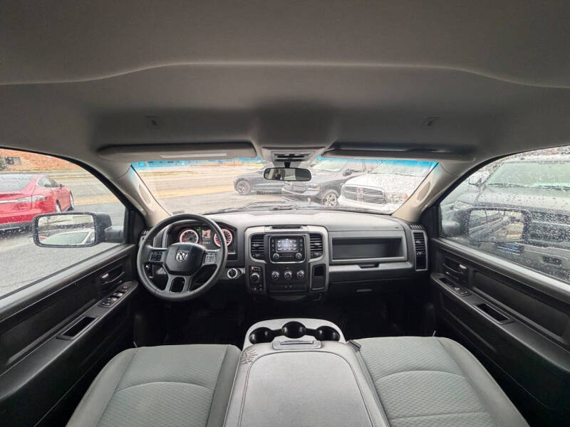 2018 RAM 1500 Express