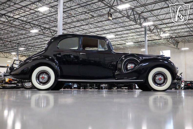 1938 Packard Super Eight